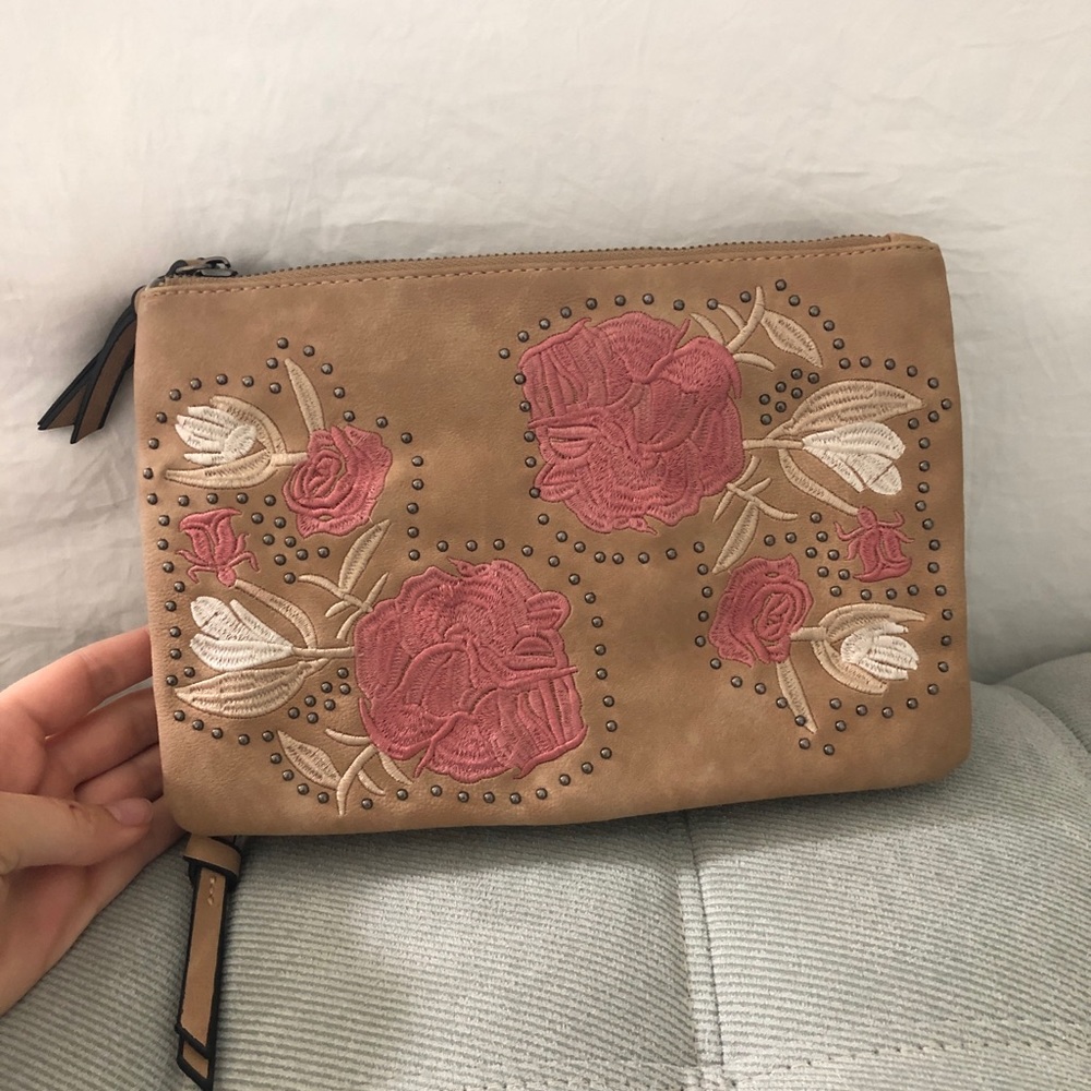 Cross body purse